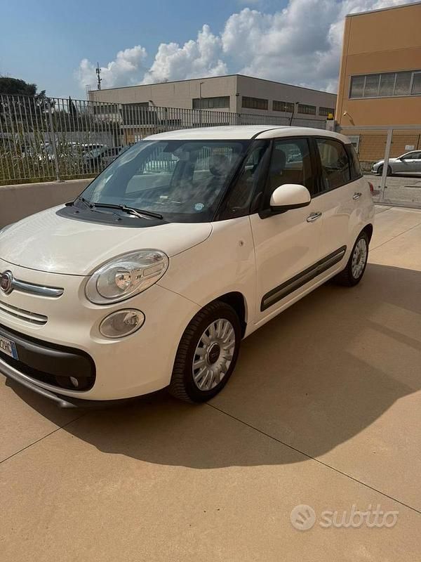 Usata Fiat 500L Pop Star 120 CV (88 kW) 2016 Bianco Monovolume