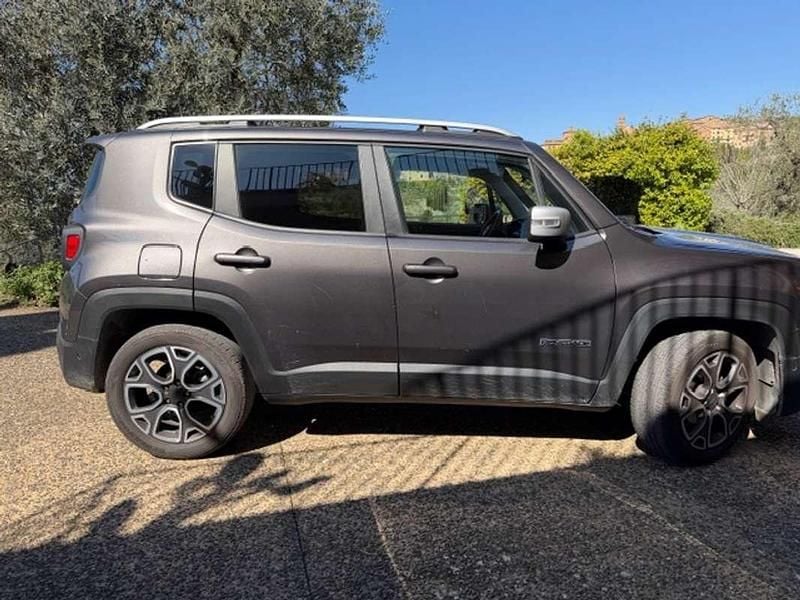 Usata Jeep Renegade Limited 120 CV (88 kW) 2018 Grigio SUV