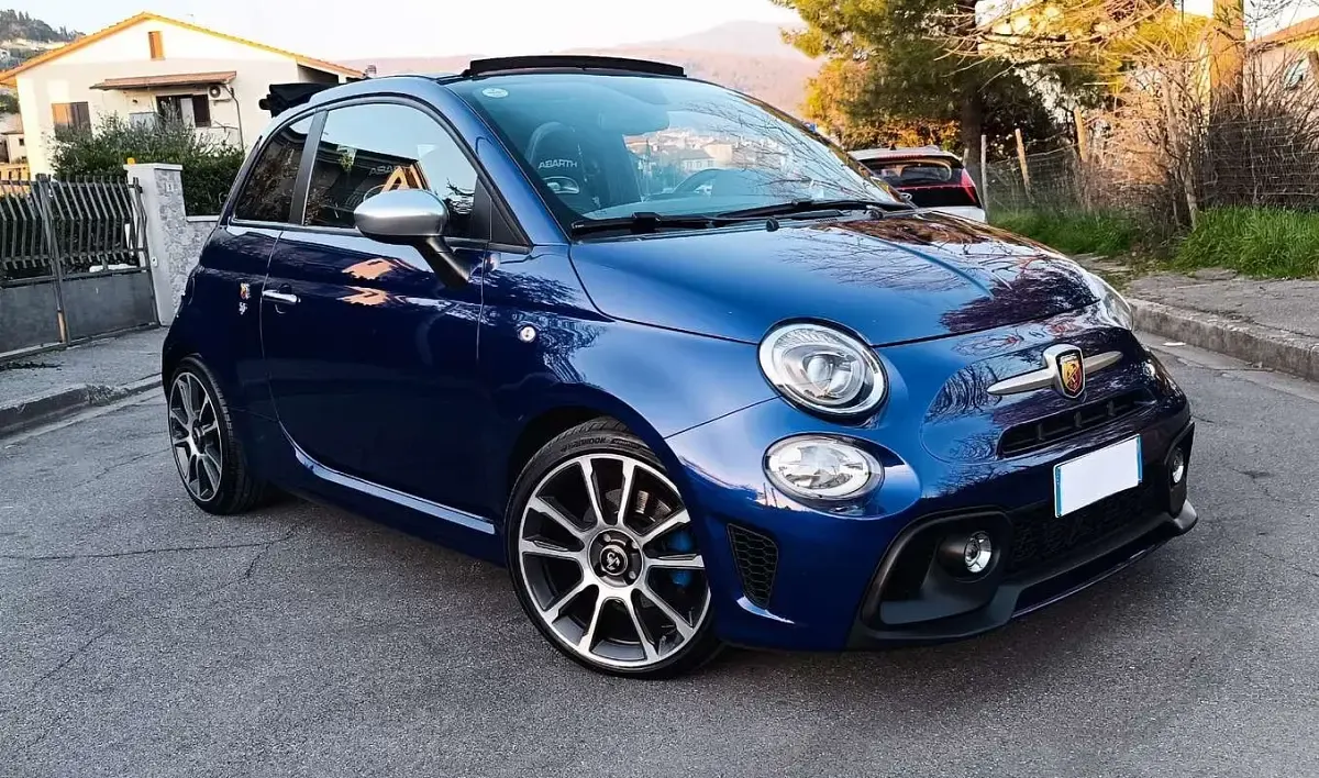 Usata Abarth 595C Turismo 165 CV (121 kW) 2018 Cabrio