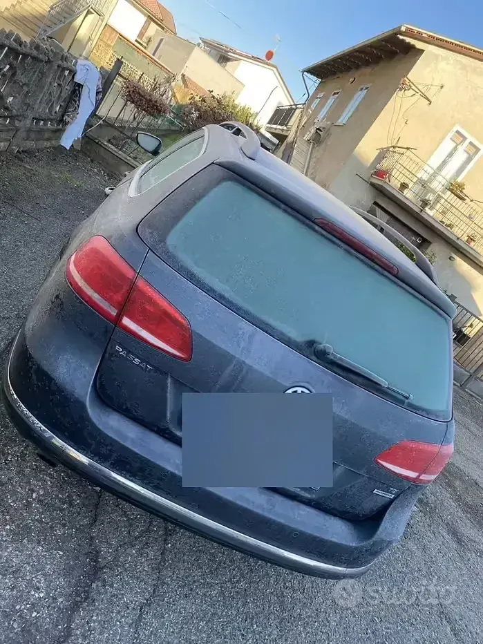 Usata VW Passat 80 CV (58 kW) 2013 Grigio Station wagon
