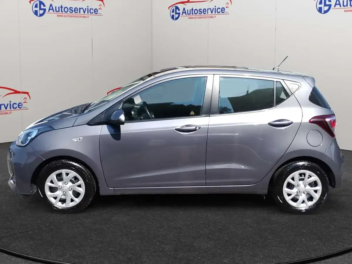 Usata Hyundai i10 65 CV (47 kW) 2019 Grigio Utilitaria