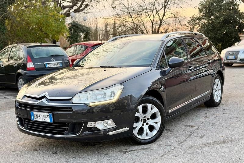 Usata Citroën C5 Seduction 114 CV (83 kW) 2012 Nero Station wagon
