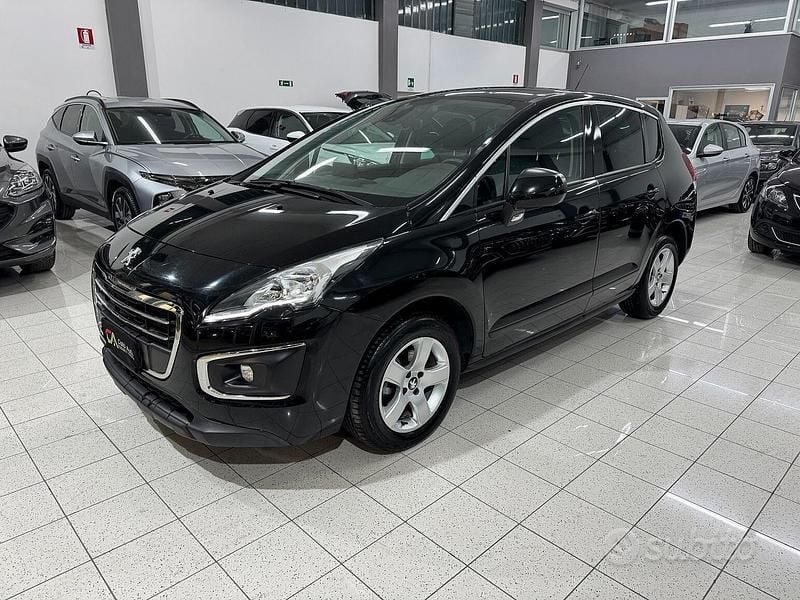 Usata Peugeot 3008 Business-Line 120 CV (88 kW) 2015 Nero Station wagon