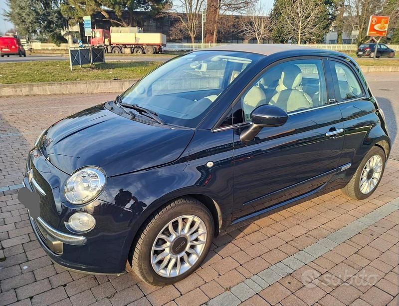 Usata Fiat 500 Lounge 69 CV (50 kW) 2012 Blu Cabrio