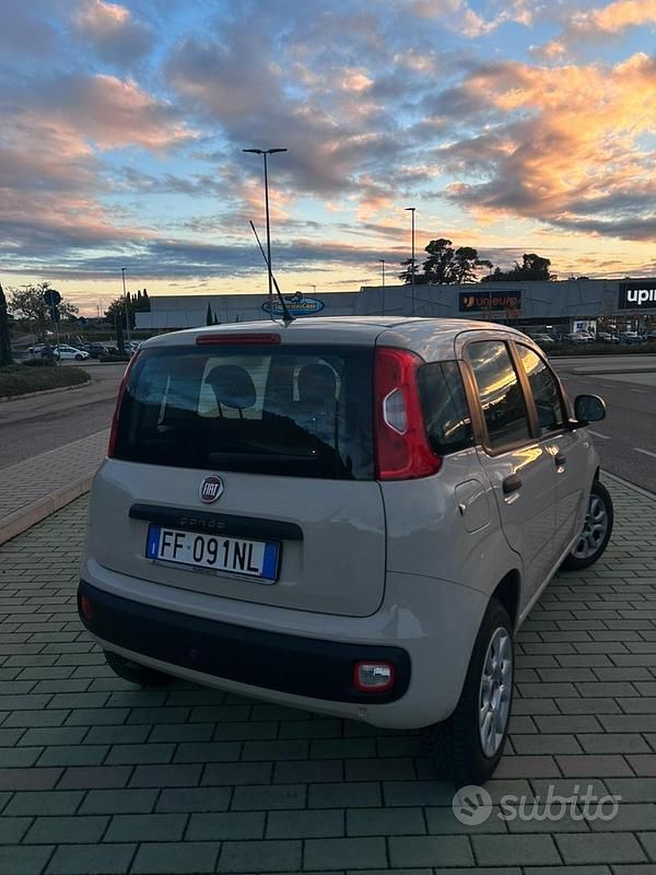 Usata Fiat Panda 70 CV (51 kW) 2016 Berlina