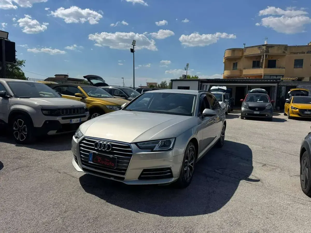 Usata Audi A4 Business 150 CV (110 kW) 2016 Bronzo Station wagon