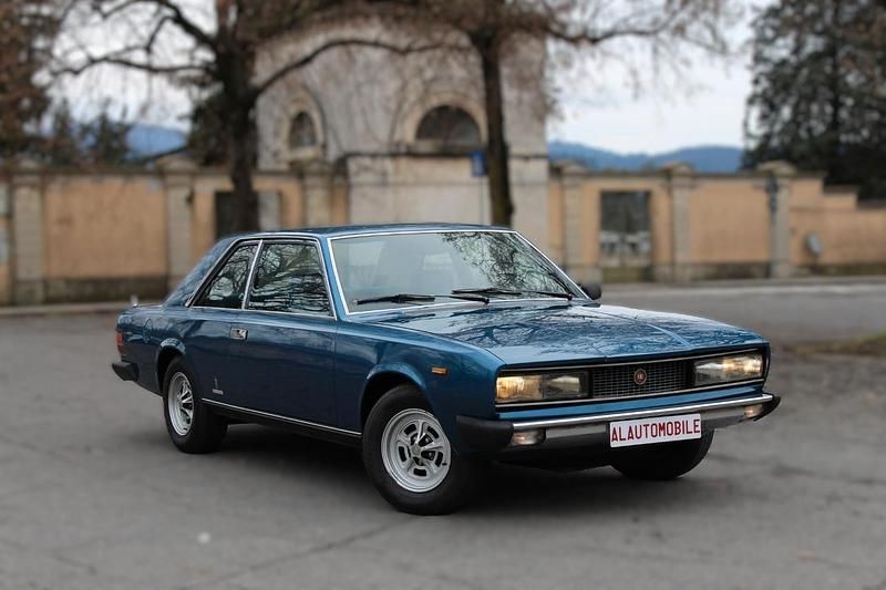 Blu Usata 1974 Fiat 130 Coupé | 18.900 € - Immagine 1/4