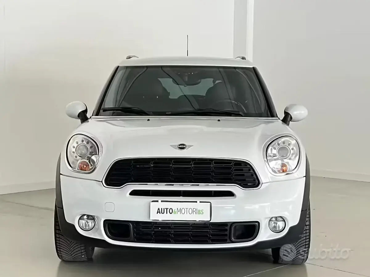 Usata Mini Cooper S Countryman 184 CV (135 kW) 2011 Bianco SUV