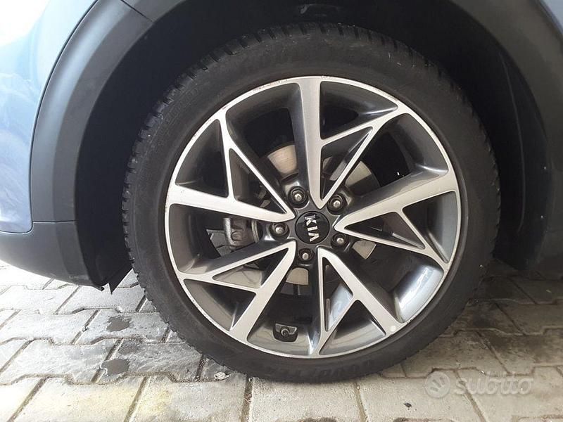 Usata Kia Niro 105 CV (77 kW) 2020 Blu/azzurro SUV