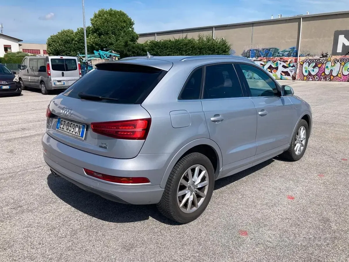 Usata Audi Q3 Sport 150 CV (110 kW) 2015 Grigio SUV