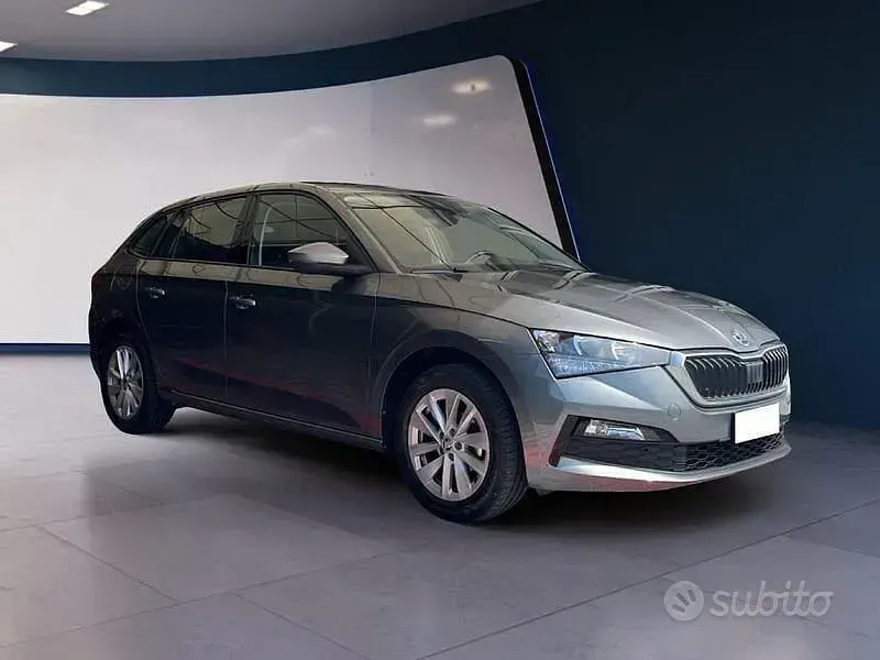 Usata Skoda Scala Ambition 95 CV (69 kW) 2023 Grigio Utilitaria