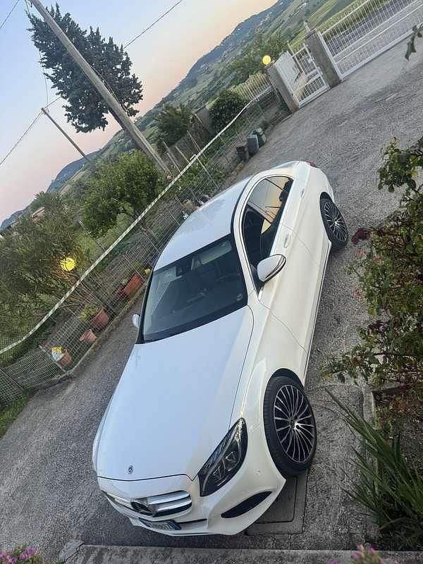 Usata Mercedes C220 Premium 170 CV (125 kW) 2019 Berlina