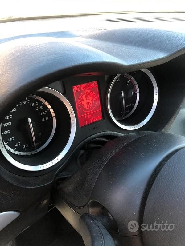 Usata Alfa Romeo Spider 210 CV (154 kW) 2009 Nero Cabrio