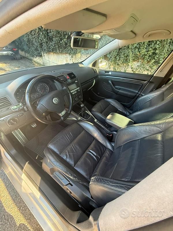 Usata VW Golf VI GT 105 CV (77 kW) 2008 Grigio Utilitaria