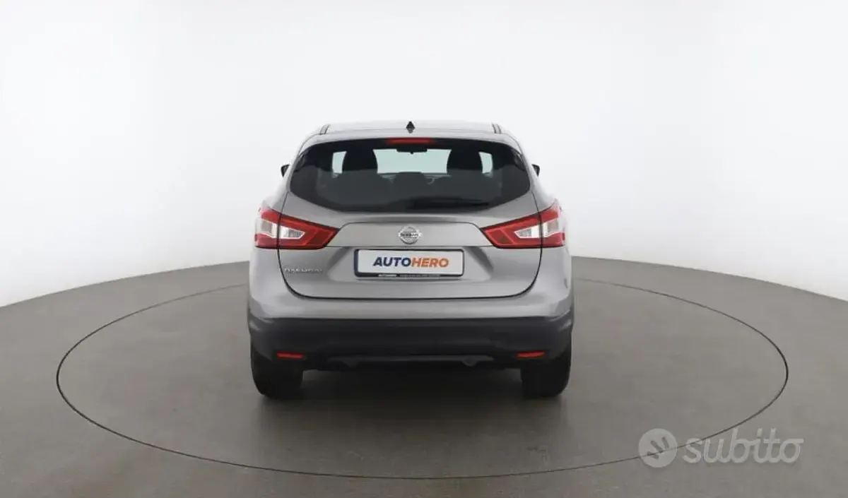 Usata Nissan Qashqai Visia 110 CV (80 kW) 2018 Grigio SUV