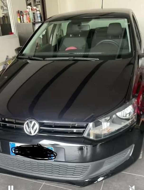 Nero Usata 2013 VW Polo Comfortline Utilitaria | 8000 € (Buon prezzo) - Immagine 1/1