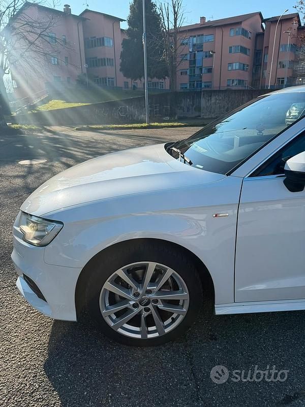 Usata Audi A3 S-Line 116 CV (85 kW) 2017 Berlina