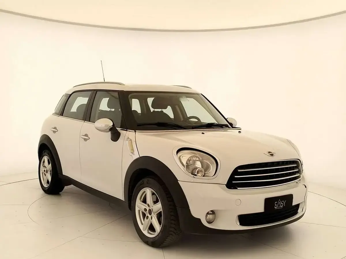 Usata Mini Countryman 90 CV (66 kW) 2011 Bianco SUV