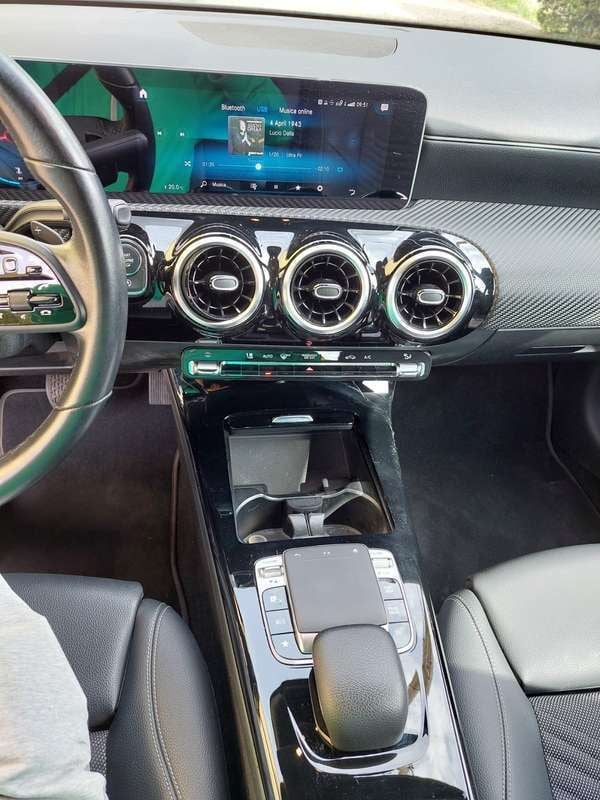 Usata Mercedes A180 136 CV (100 kW) 2020 Nero Berlina