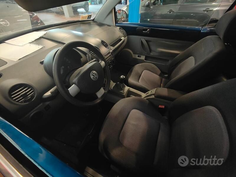 Usata 2003 VW Beetle Cabrio | 5500 € (Buon prezzo) - Immagine 1/4