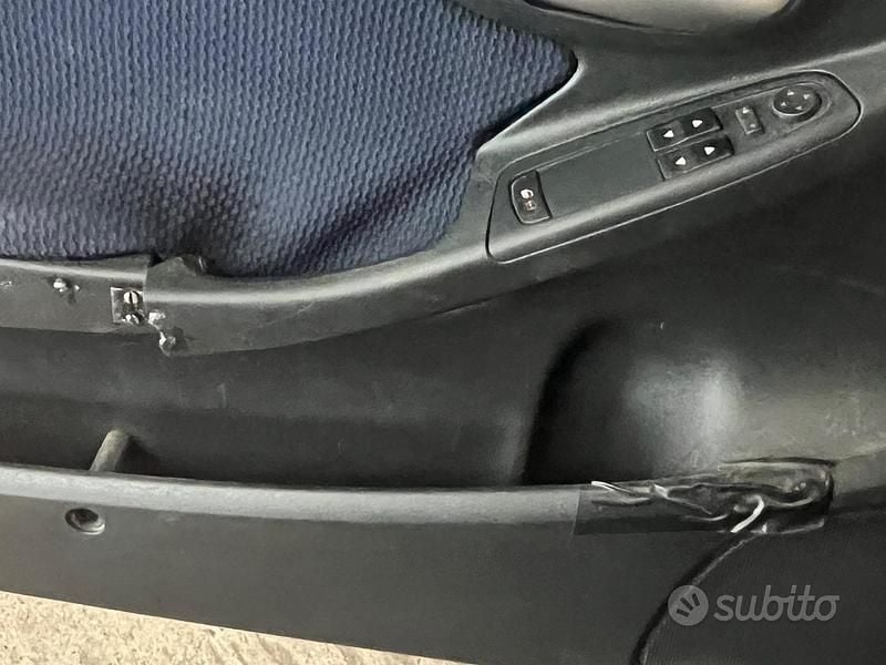 Usata Fiat Stilo 80 CV (58 kW) 2002 Blu Berlina