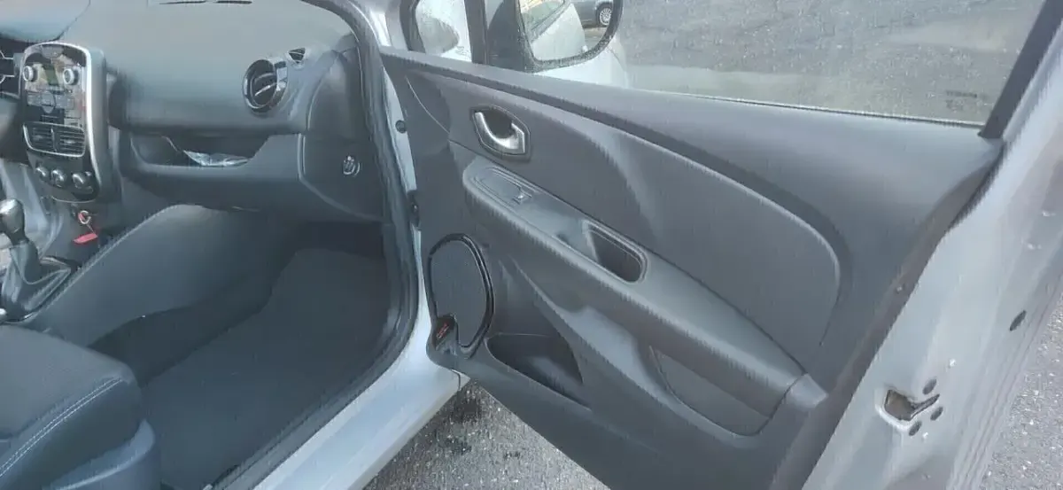 Usata Renault Clio IV 76 CV (55 kW) 2019 Argento Berlina