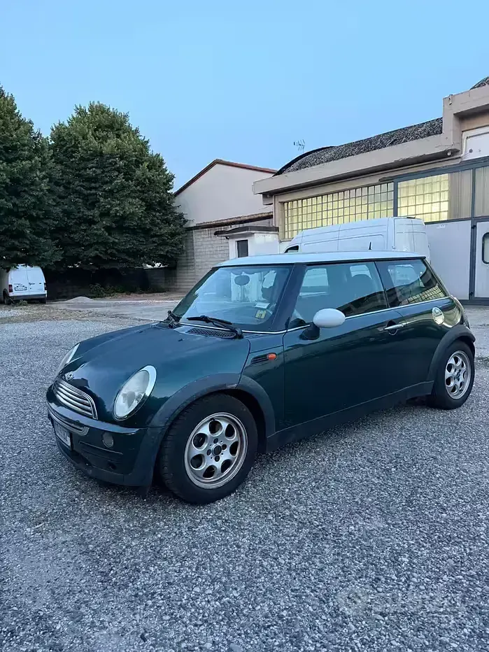 Usata Mini Cooper 116 CV (85 kW) 2003 Utilitaria