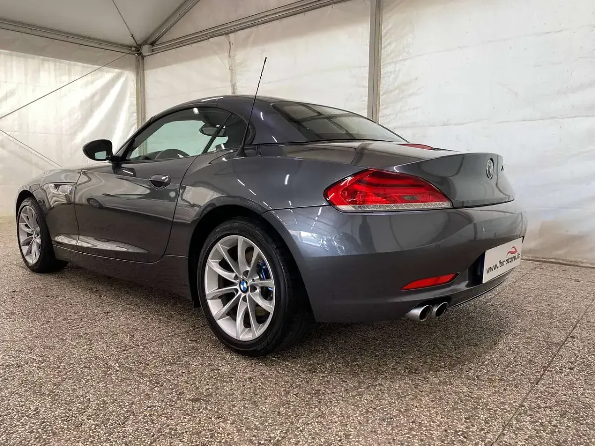 Usata BMW Z4 156 CV (114 kW) 2013 Grigio Cabrio