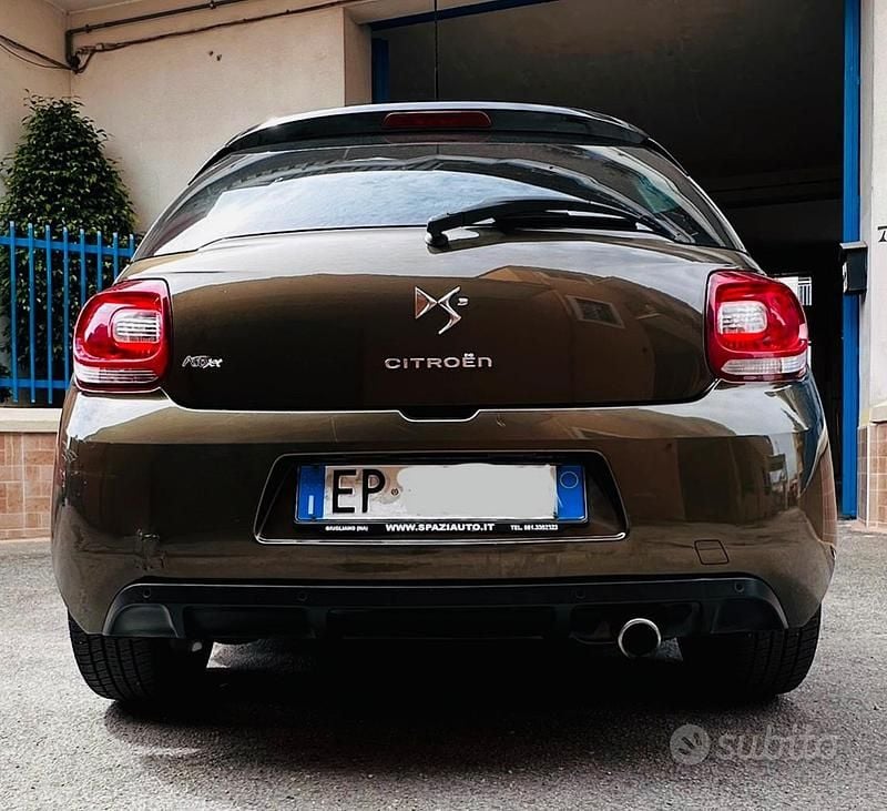 Usata Citroën DS3 Chic 95 CV (69 kW) 2013 Marrone Utilitaria