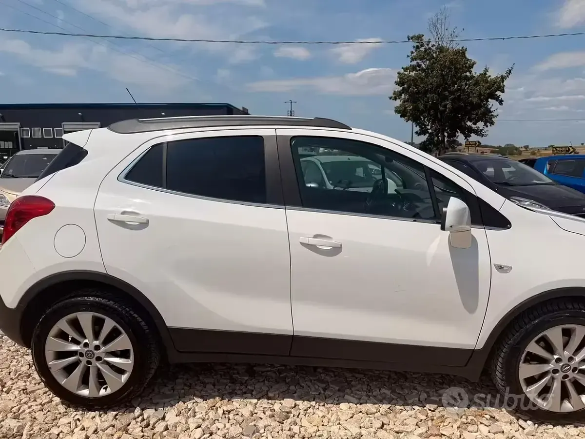 Usata Opel Mokka 136 CV (100 kW) 2016 Bianco SUV