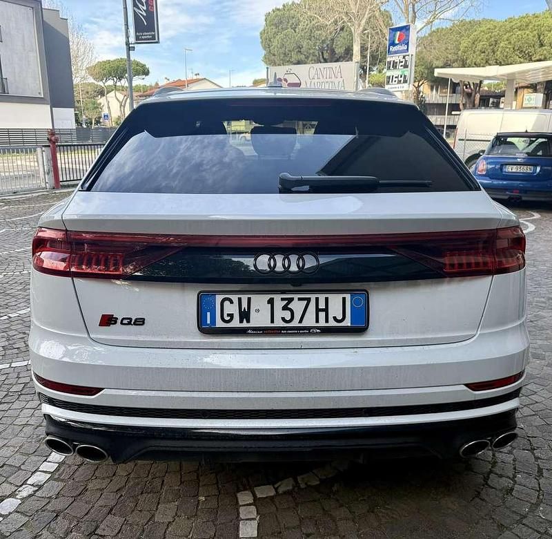 Usata Audi Q8 435 CV (319 kW) 2020 Bianco SUV