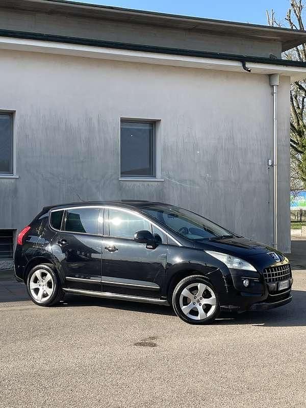 Usata Peugeot 3008 Business-Line 111 CV (81 kW) 2011 Nero Station wagon
