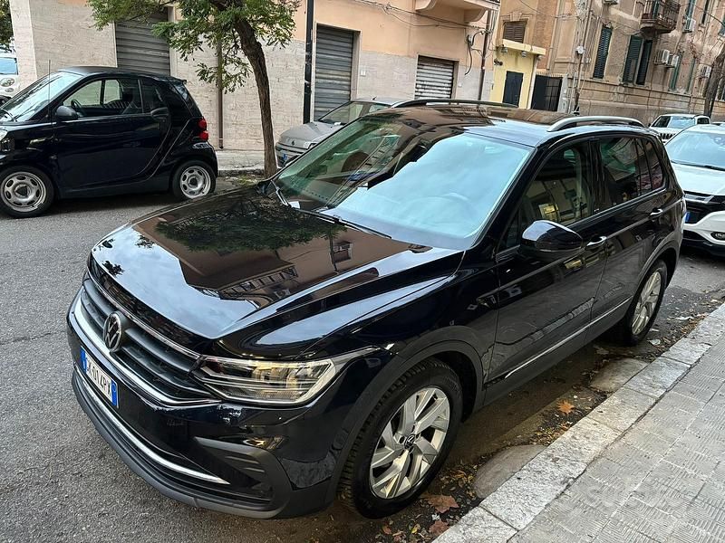 Usata VW Tiguan 122 CV (89 kW) 2021 Nero SUV