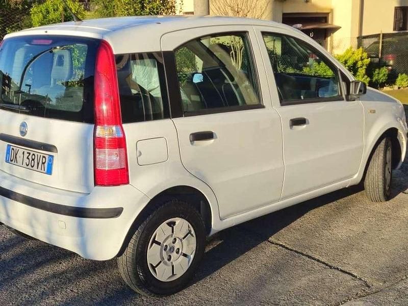 Usata Fiat Panda 54 CV (39 kW) 2007 Bianco Utilitaria