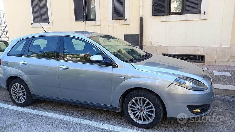 Usata Fiat Croma 2006 Grigio Station wagon