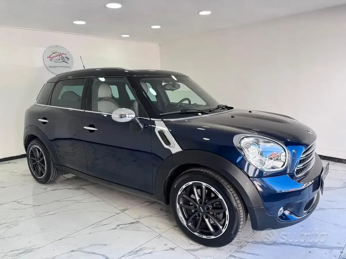 Usata Mini Cooper D Countryman 111 CV (81 kW) 2016 Bluazzurro SUV