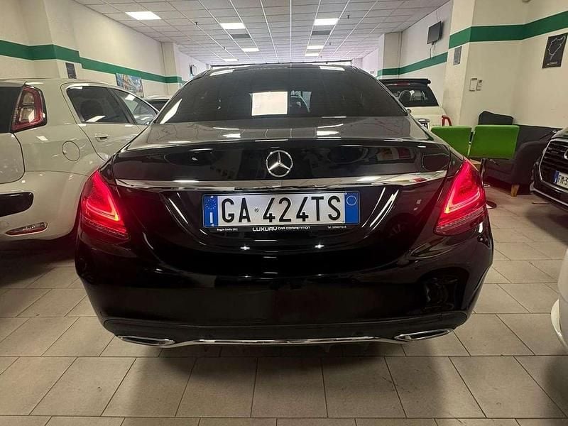 Usata Mercedes C300 Premium 245 CV (180 kW) 2020 Nero Berlina
