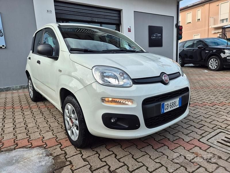 Usata Fiat Panda Easy 71 CV (52 kW) 2020 Bianco Berlina