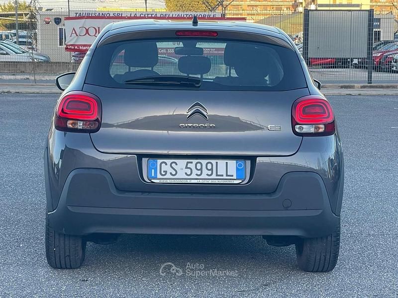 Usata Citroën C3 102 CV (75 kW) 2023 Gray Berlina
