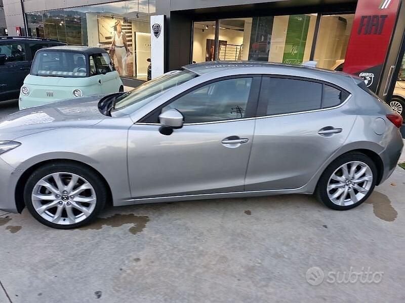 Usata Mazda 3 Exceed 150 CV (110 kW) 2014 Blu/azzurro Berlina