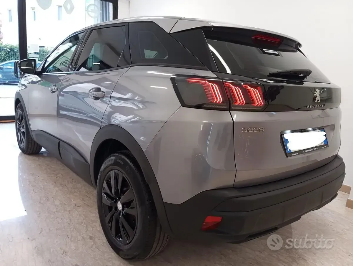 Usata Peugeot 3008 131 CV (96 kW) 2021 SUV