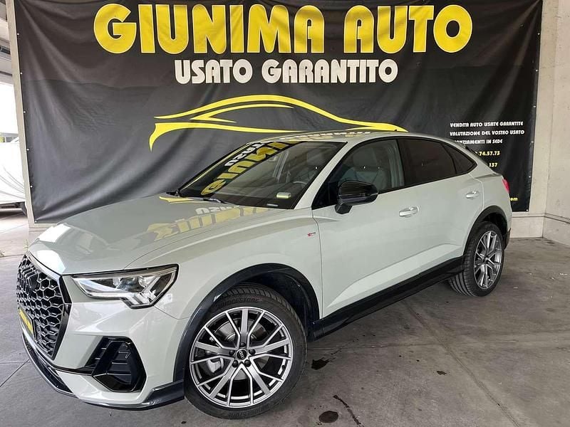 Grigio Usata 2025 Audi Q3 Sportback S-Line SUV | 48.900 € (Cara) - Immagine 1/4