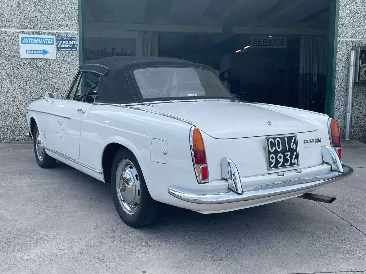 Usata Fiat 1500 72 CV (52 kW) 1965 Bianco Cabrio