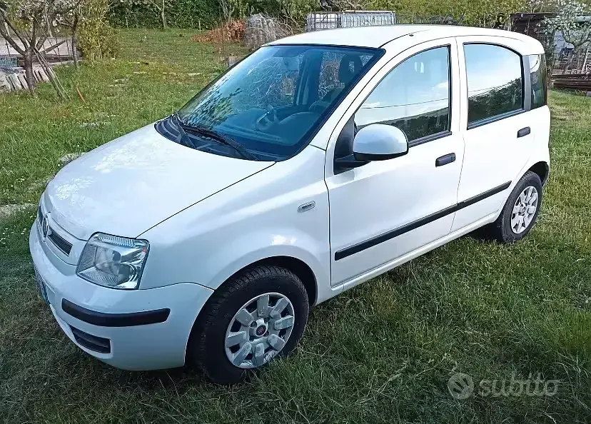Usata Fiat Panda 75 CV (55 kW) 2011 Bianco Utilitaria