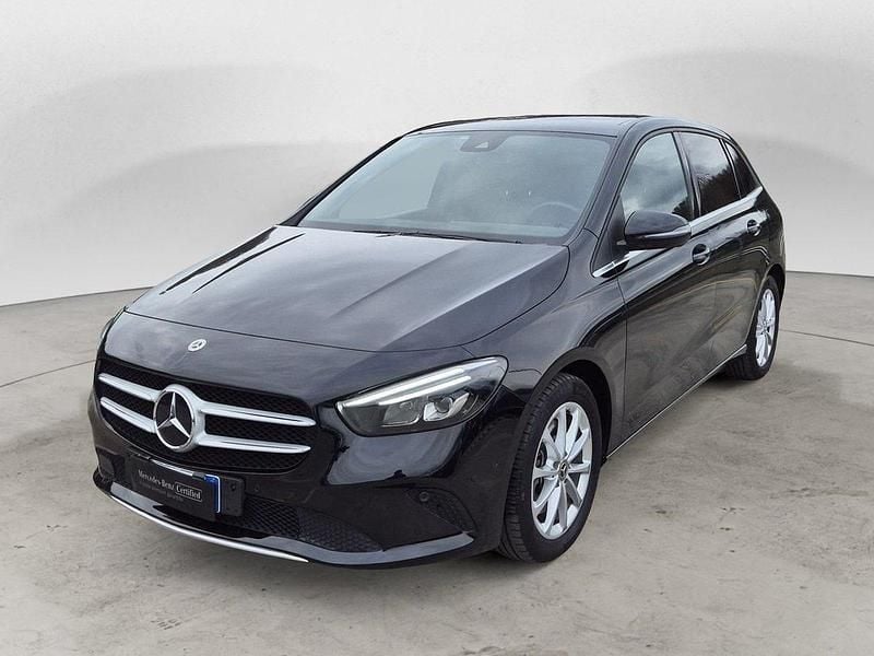 Nero Usata 2022 Mercedes B250e Monovolume | 24.800 € (Super prezzo) - Immagine 1/4