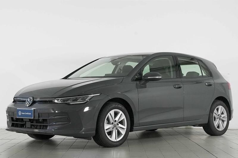 Usata VW Golf VIII Life 115 CV (84 kW) 2025
