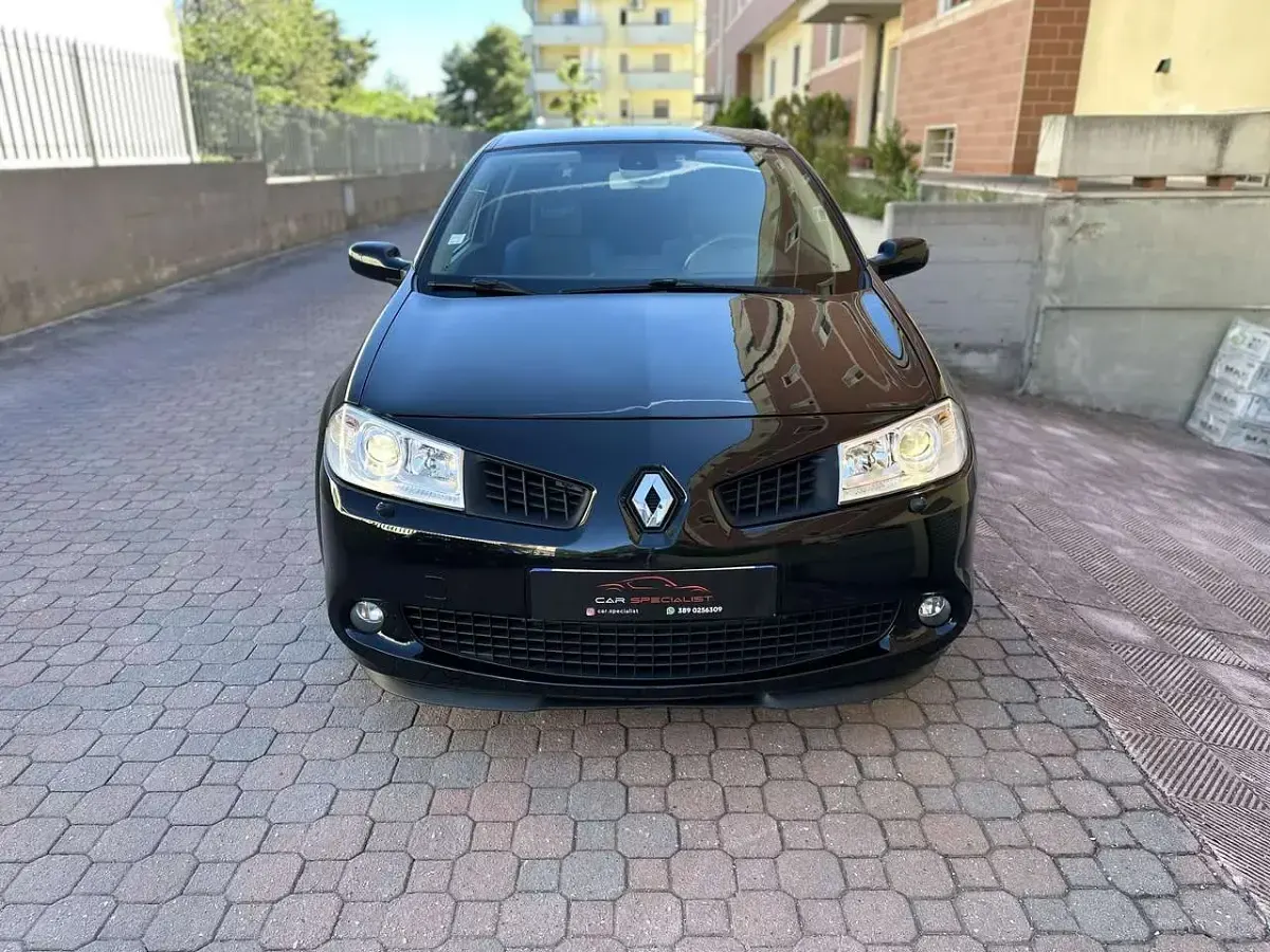 Usata Renault Mégane R.S. 224 CV (164 kW) 2006 Nero Berlina