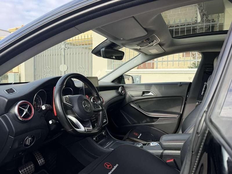 Usata Mercedes CLA200 AMG line Plus 136 CV (100 kW) 2018 Berlina
