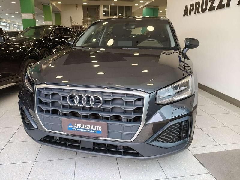 Usata Audi Q2 Business 116 CV (85 kW) 2023 Grigio SUV