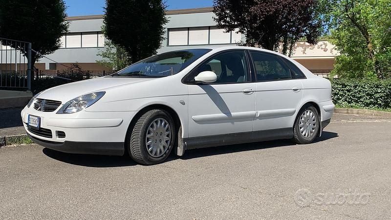Usata Citroën C5 136 CV (100 kW) 2002 Berlina